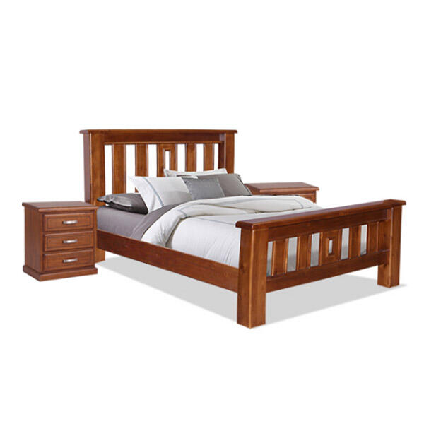 Queen bed suite Jamaica Federation Rentasaur